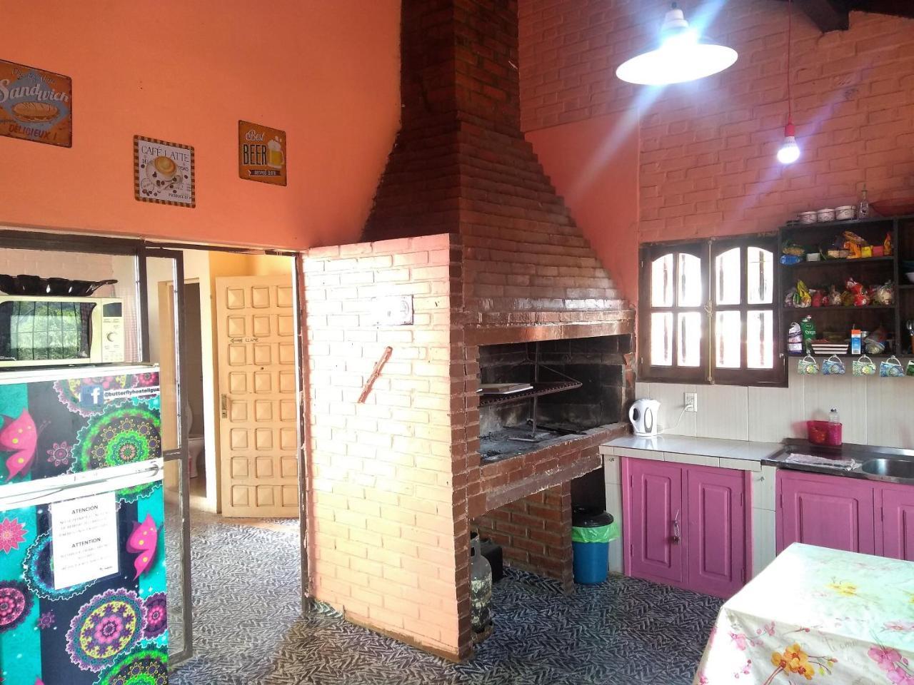 Butterfly Hostel 푸에르토이과수 외부 사진